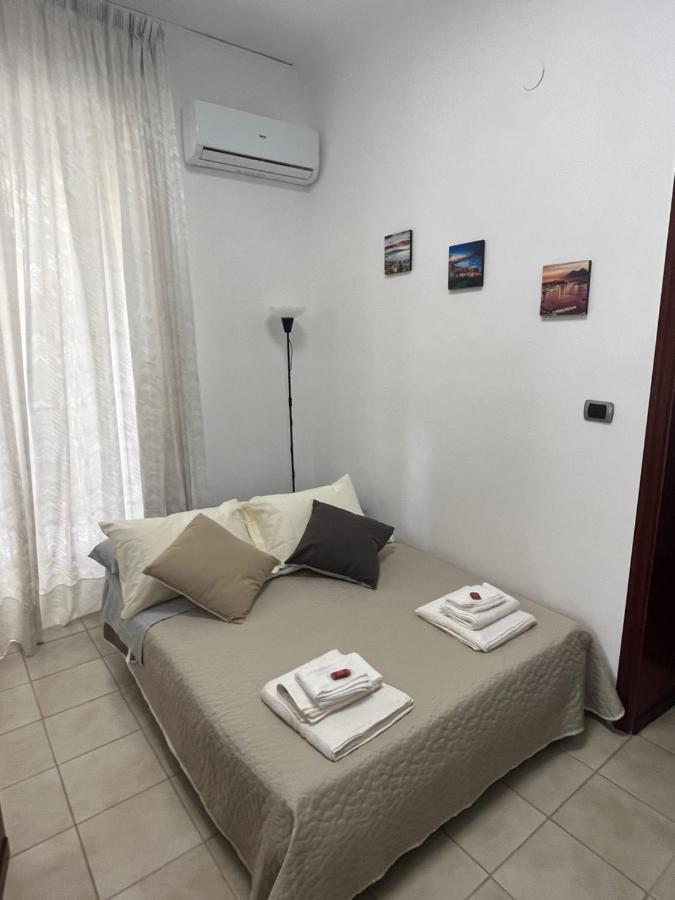 Am Apartment Napoli - Tra Il Centro E La Stazione Centrale Экстерьер фото