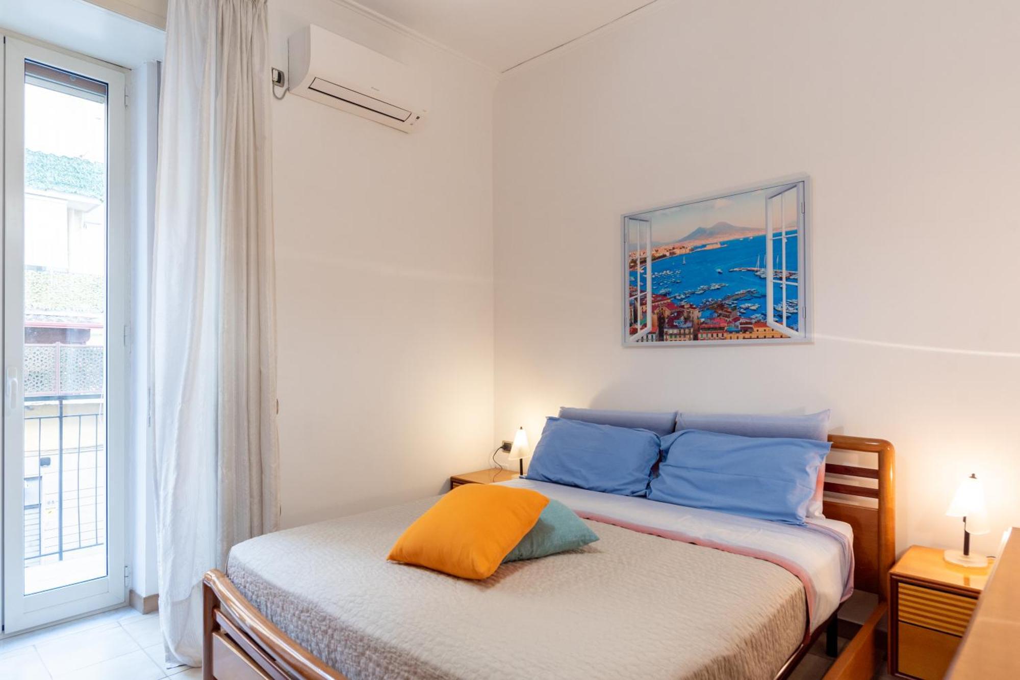 Am Apartment Napoli - Tra Il Centro E La Stazione Centrale Экстерьер фото