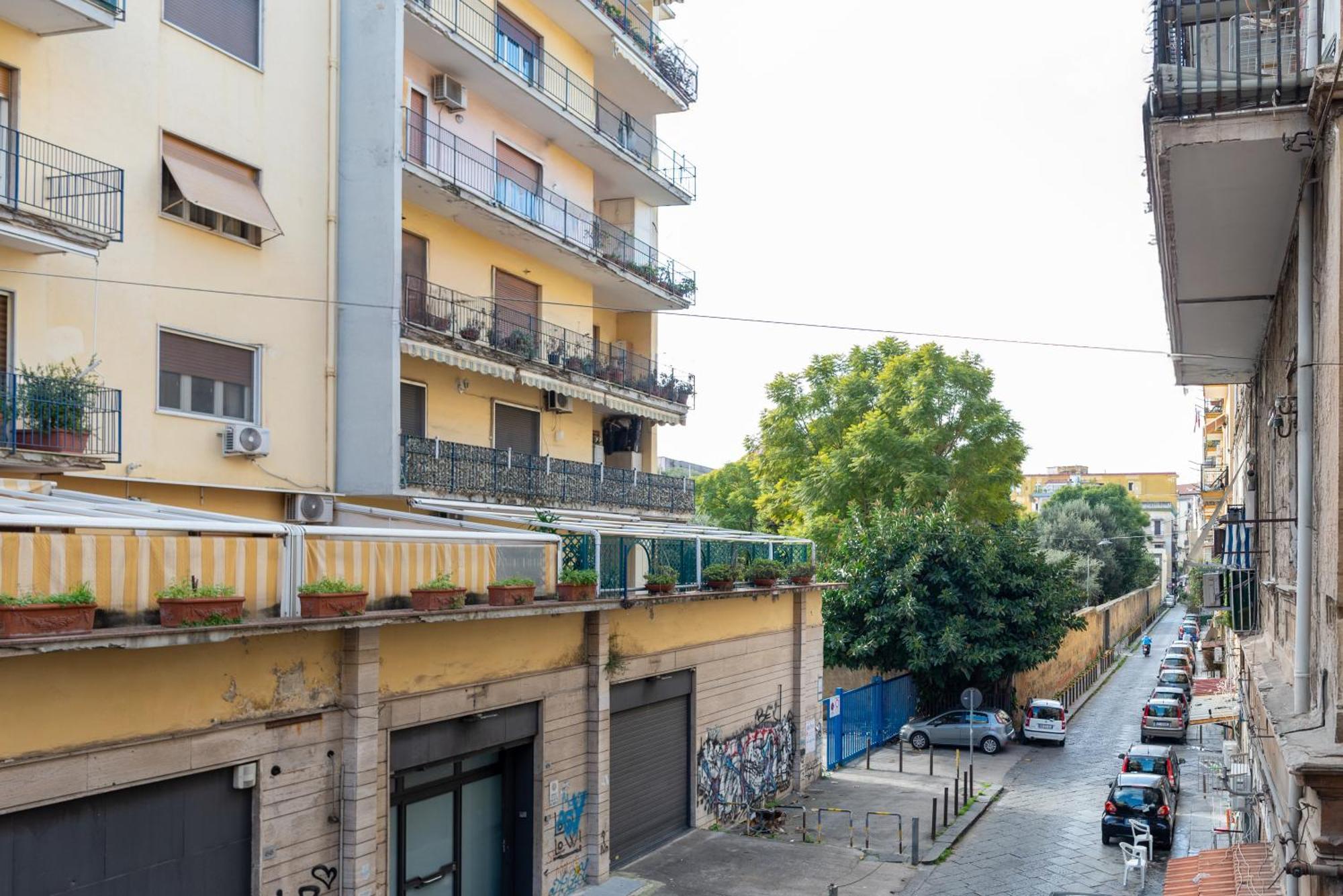 Am Apartment Napoli - Tra Il Centro E La Stazione Centrale Экстерьер фото